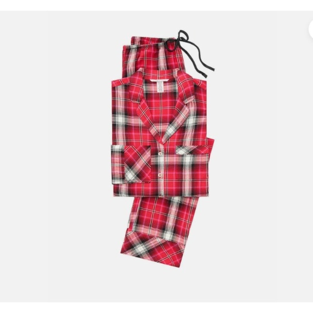 Victoria's Secret Small Two Piece Long‎ Sleeve Pajamas PJ Set Plaid Red Black